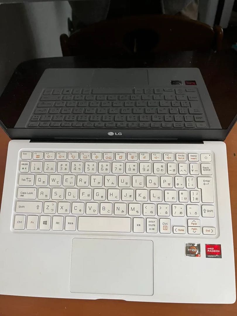 LG 14Z950-G.AA5J ノートパソコン