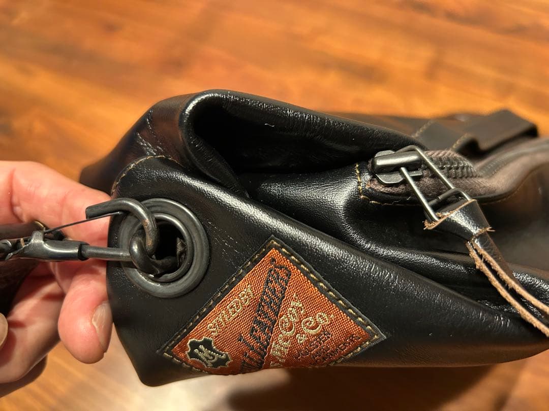 トイズマッコイ　レザーダッフルサック ブラック