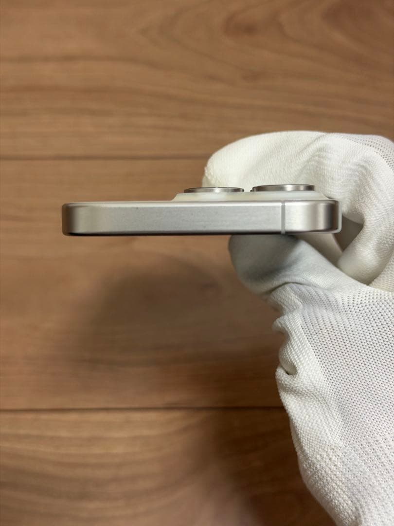 SIMフリー iPhone 15 Pro 128GB ナチュラルチタニウム