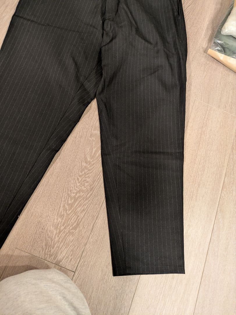 グラフペーパー　ストライプ　イージーパンツ