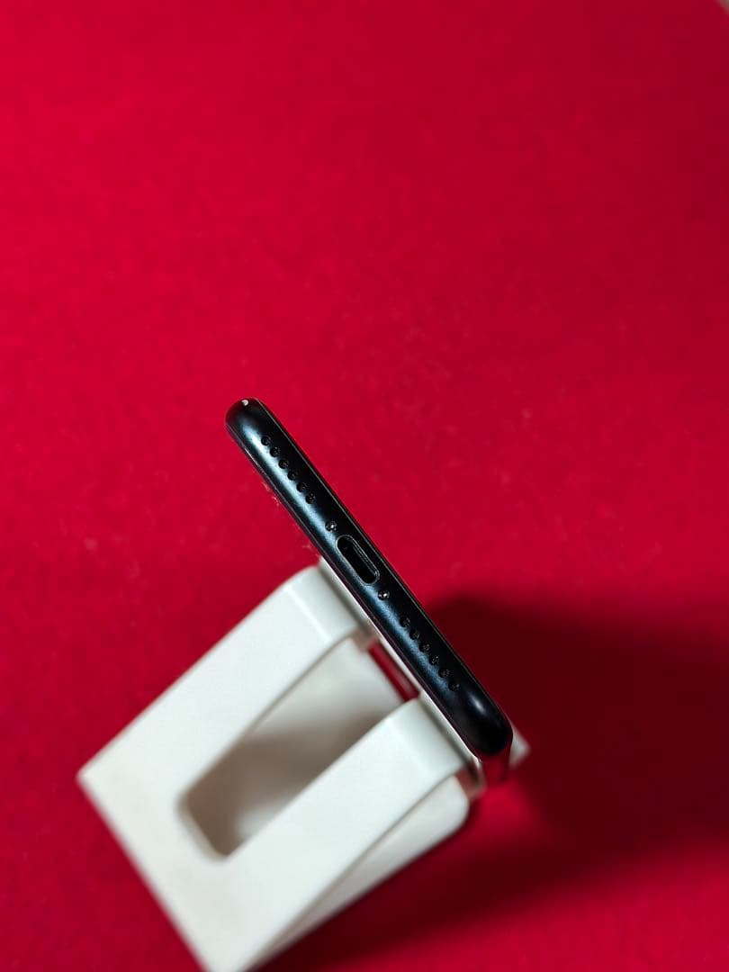 【8027】iPhone SE3第3世代ミッドナイト 128GB simフリー