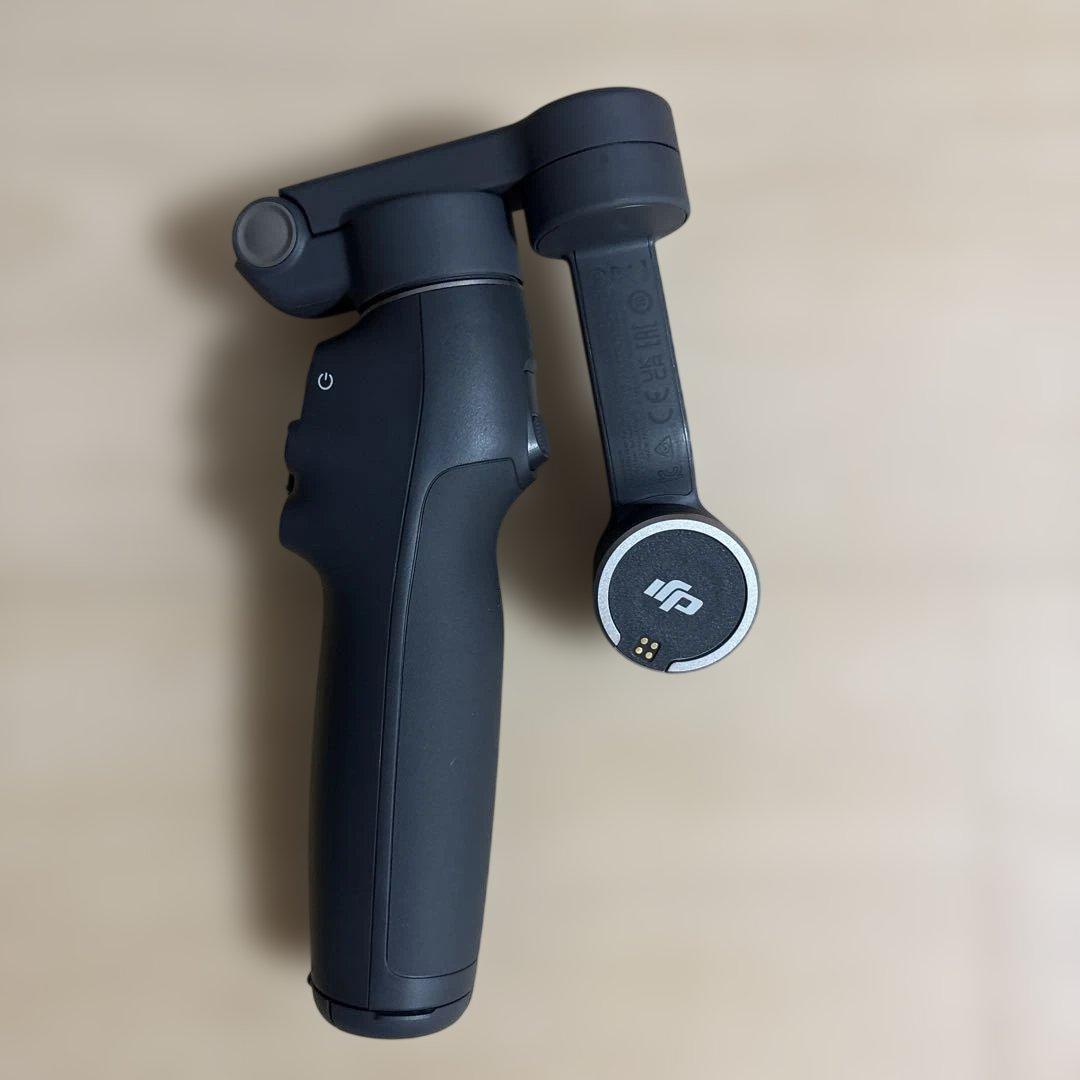 DJI Osmo Mobile 7 Proスマートフォン用ジンバル　数回使用のみ