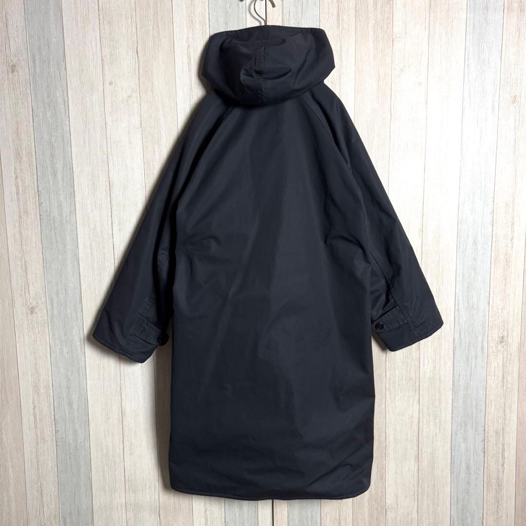 3263【定番人気デザイン・美品】コモリ ウール裏地 ロング フーデットコート