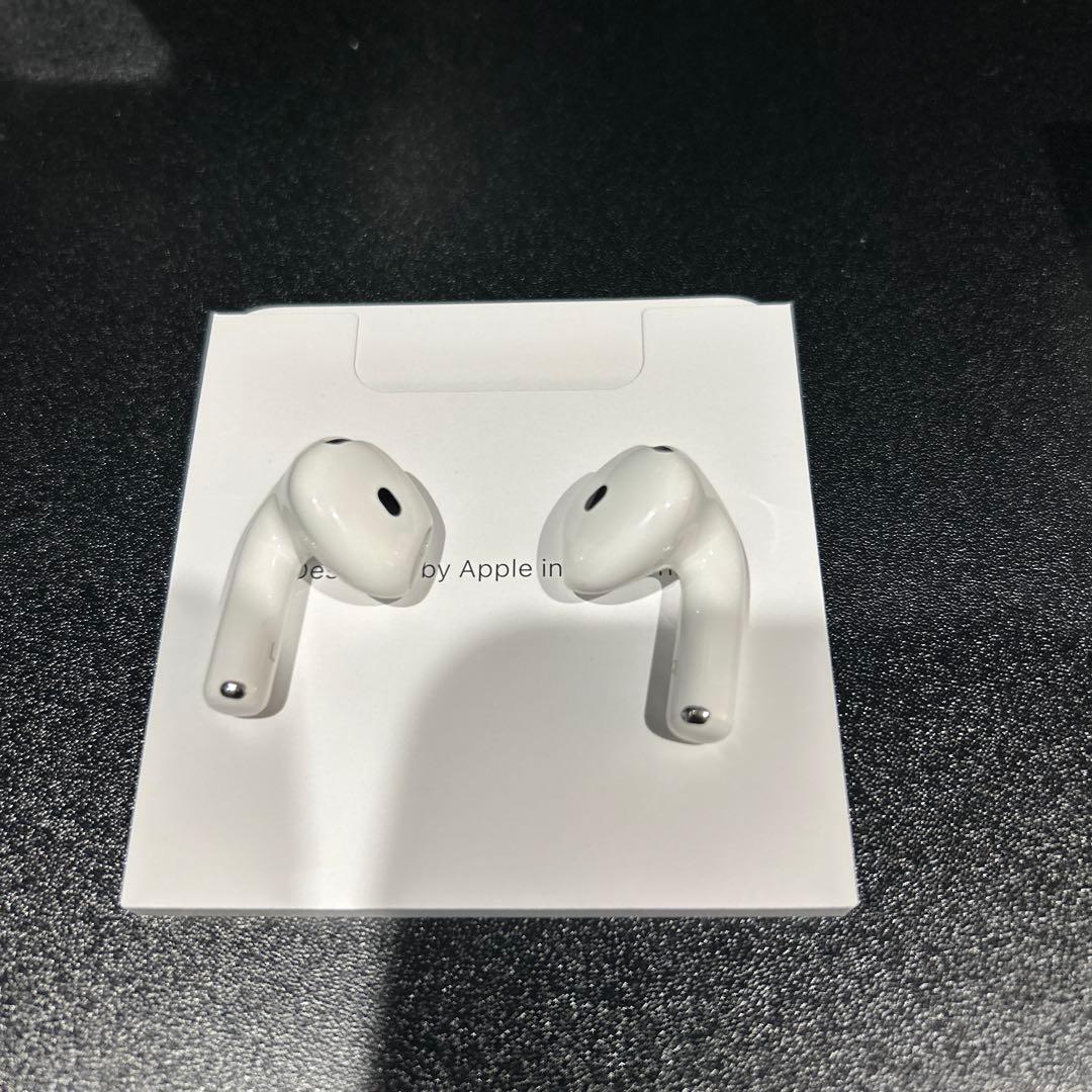 AirPods 4 本体 アクティブノイズキャンセリング ケースと掃除セット