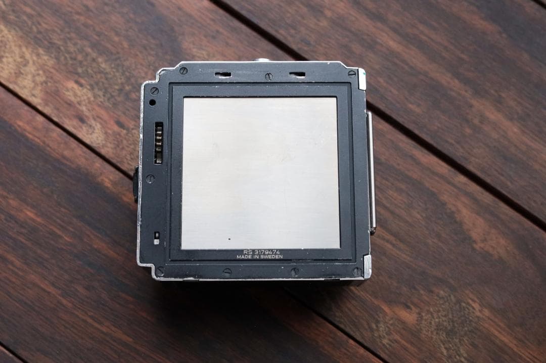 HASSELBLAD 500C/M ボディ A12マガジン付き