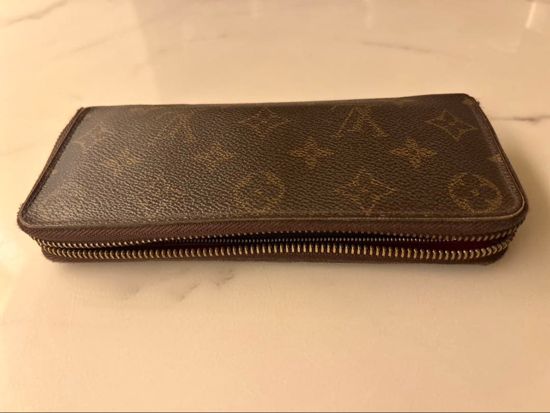 Louis Vuitton モノグラム 長財布 チャック持ち手なし