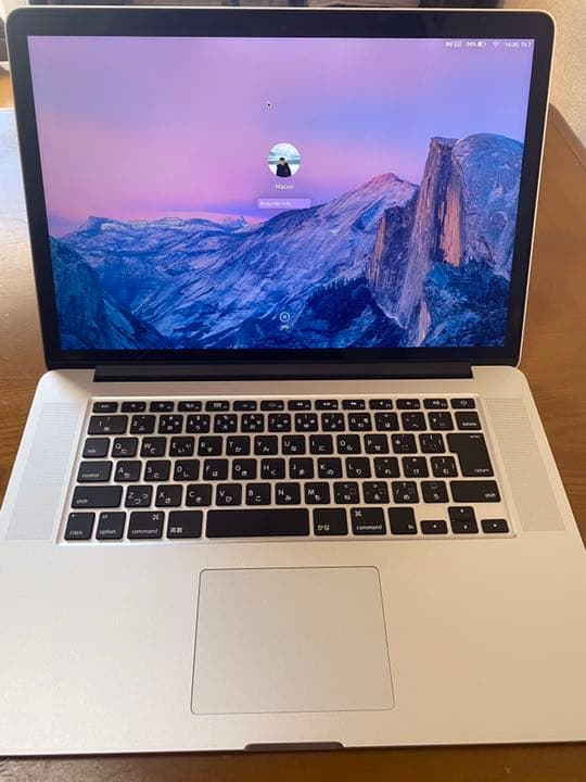 APPLE Macbook pro 2012 15.4インチ