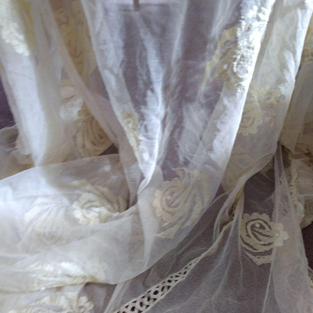 フランスアンティークチュール　ベッドカバー