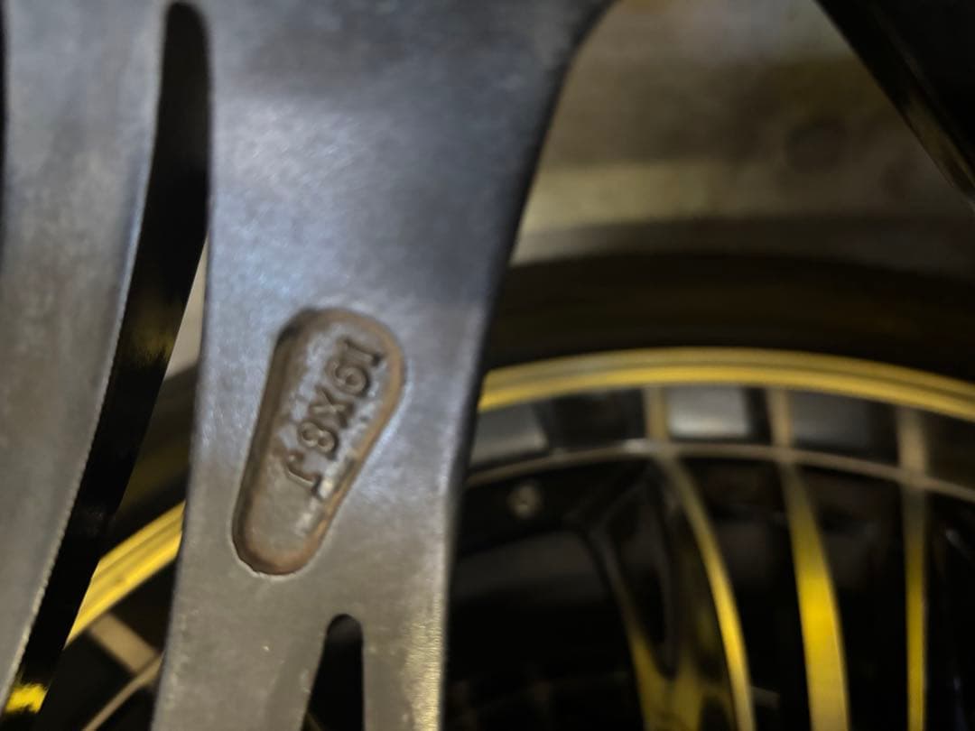 レクサスNX 19インチ ブラック ホイール4本セット最終値下げ