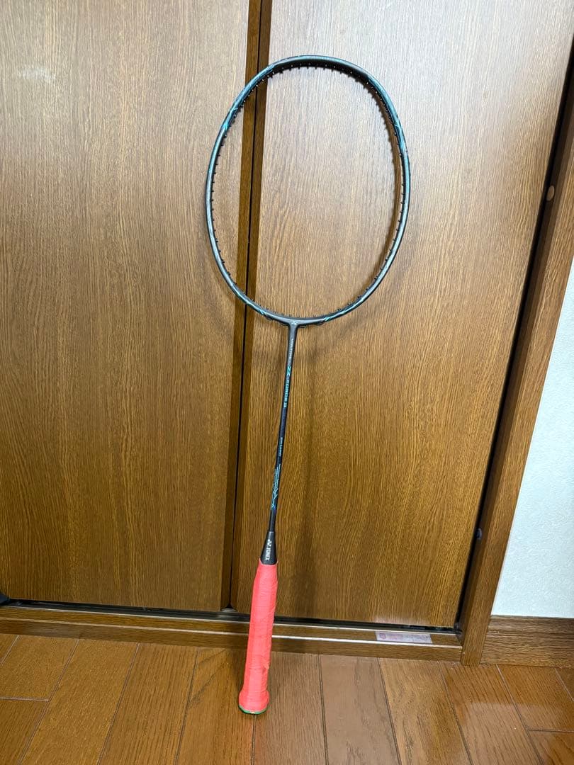 [廃盤] YONEX バドミントンラケット　ジーフォース2
