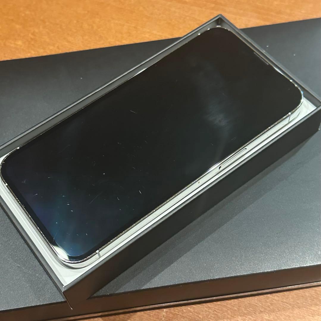 iPhone 13 Pro シルバー 256GB 箱付き