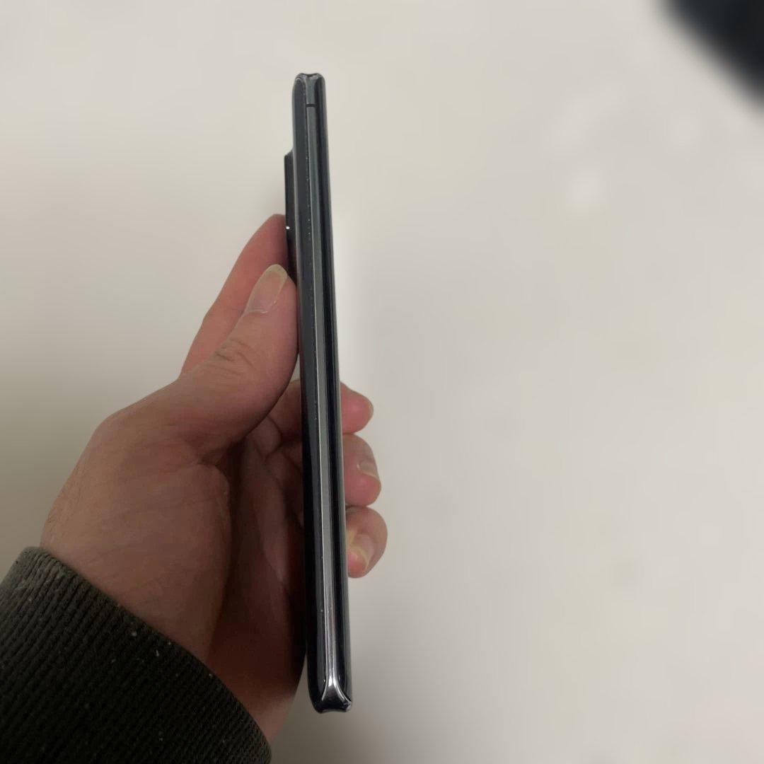 AQUOS R6 本体 SH-51B sim フリー