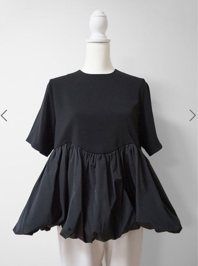 新品タグ付き Lily by Risa バルーントップス