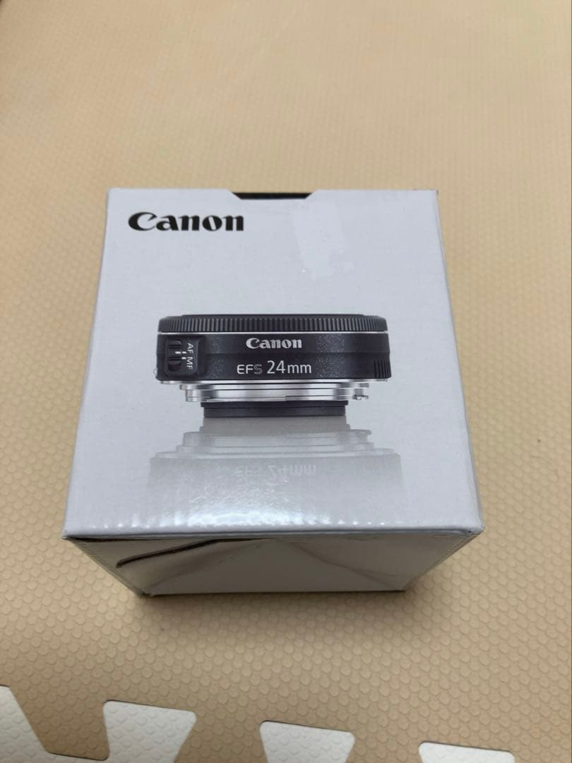 キャノン　単焦点レンズ　EFS24mm F2.8 STM