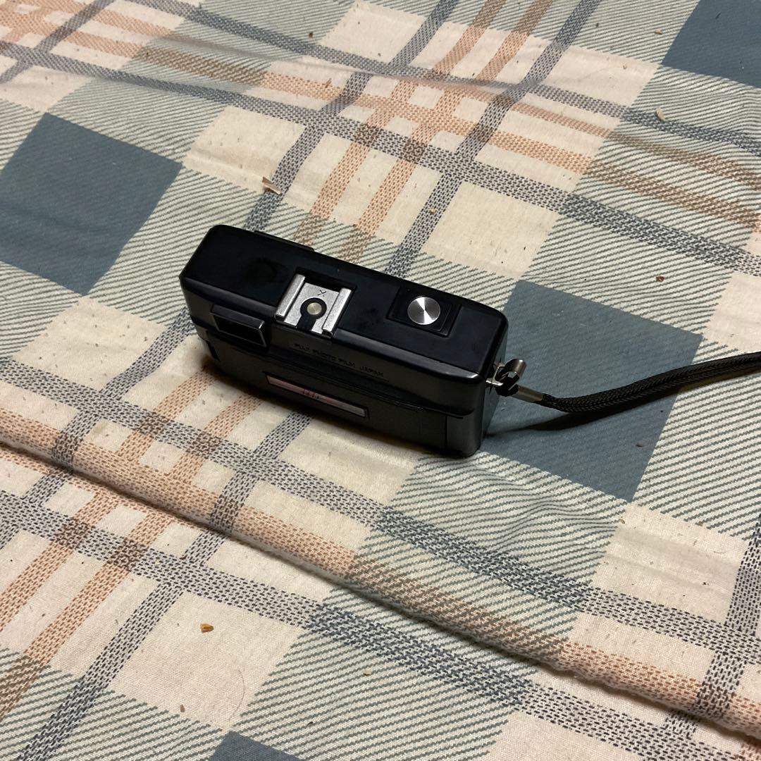 フジカ　ポケットフジカ250 1977年 110フイルム【ポケットカメラ　美品】