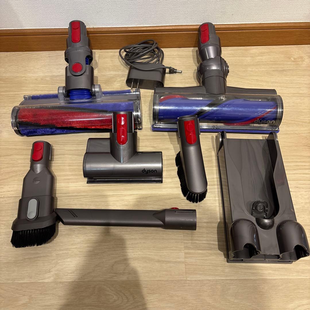 【動作品】 ダイソン V11 SV14　純正スタンド/バッテリー 付属品多数！