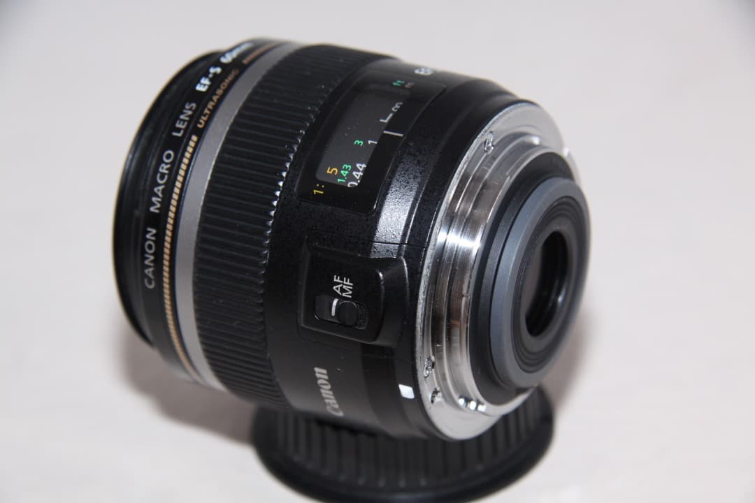 美品　Canon EF-S 60mm F2.8 USM MACRO