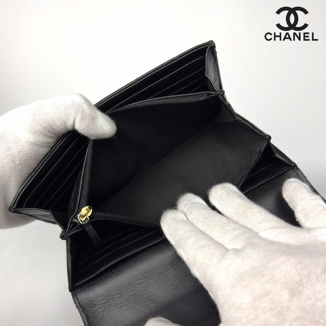 正規品　CHANEL シャネル　マトラッセ　ゴールド金具　フラップ　長財布
