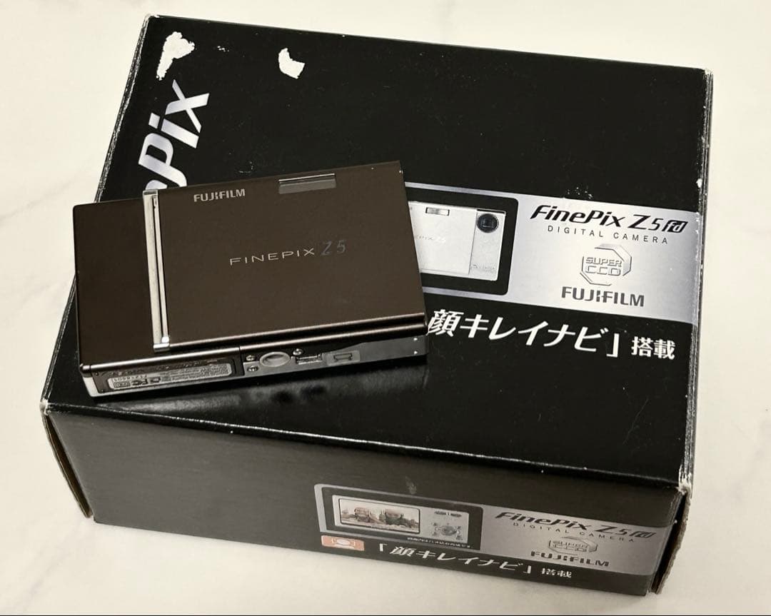 【超美品】FUJIFILM Finepix Z5fd 人気色ブラウン　美元箱付き