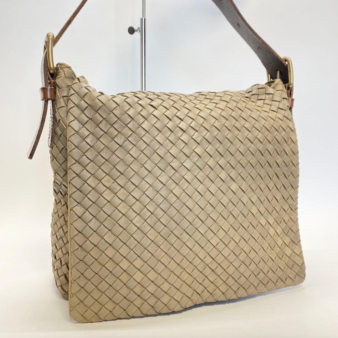 ボッテガヴェネタ ショルダーバッグ カーキ イントレチャート メッセンジャー