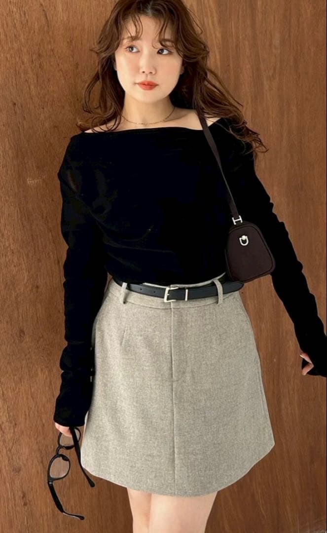 FRAY I.D デコルテタックフロッキーチュールトップス　ブラック　黒