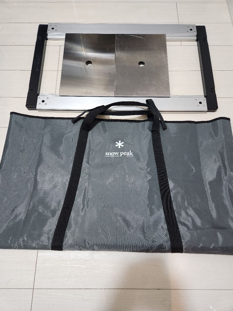  peak アイアングリルテーブル 収納バッグ付き