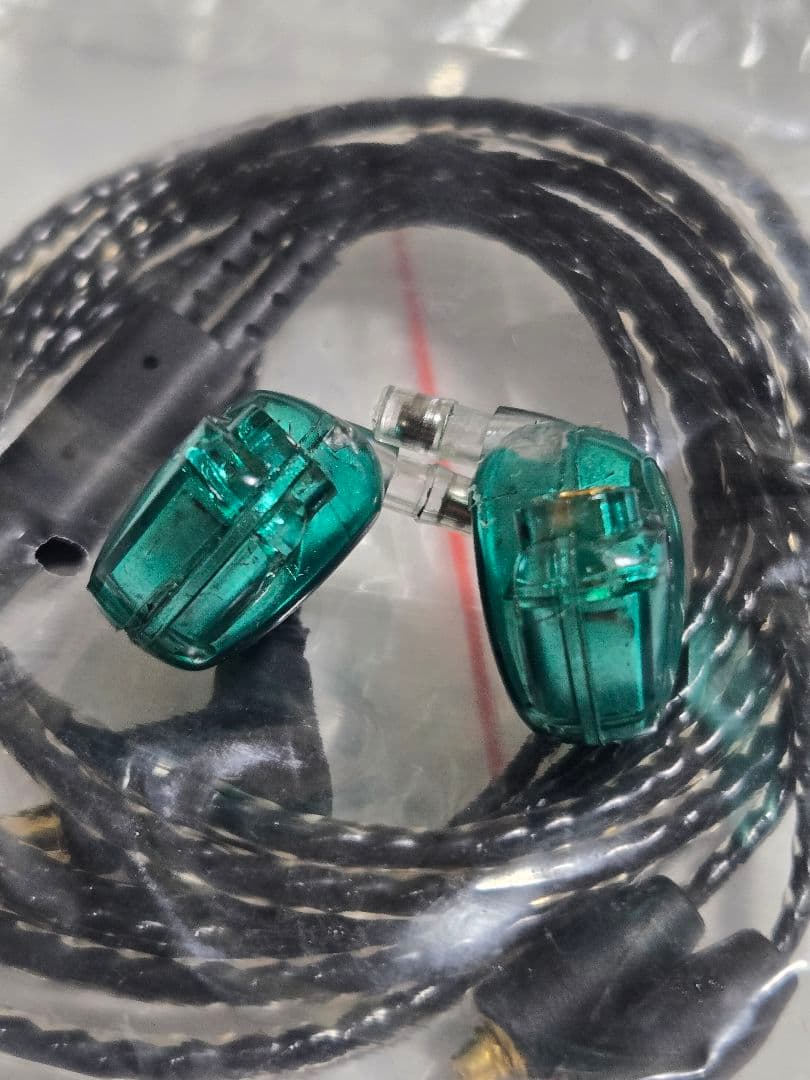 SHURE SE535LTD 翡翠カラー knowlesフィルタ新品　おまけ付き