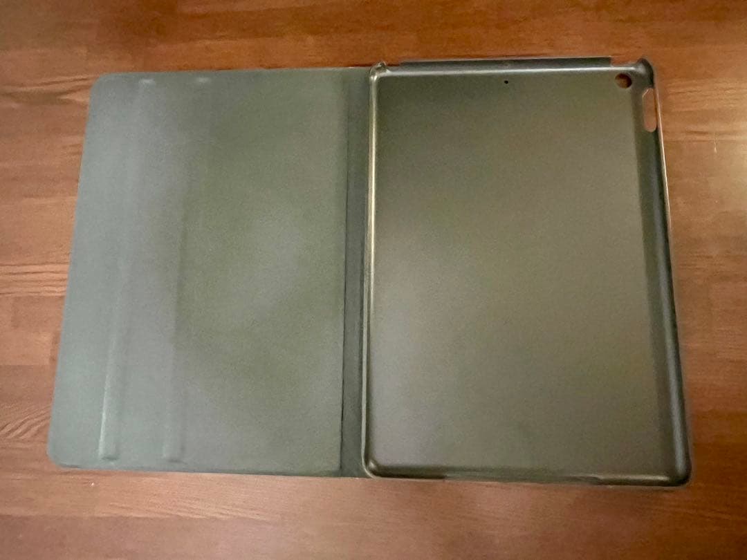 熊*本様 iPad 第8世代 32GB スペースグレー バッテリー最大容量　91