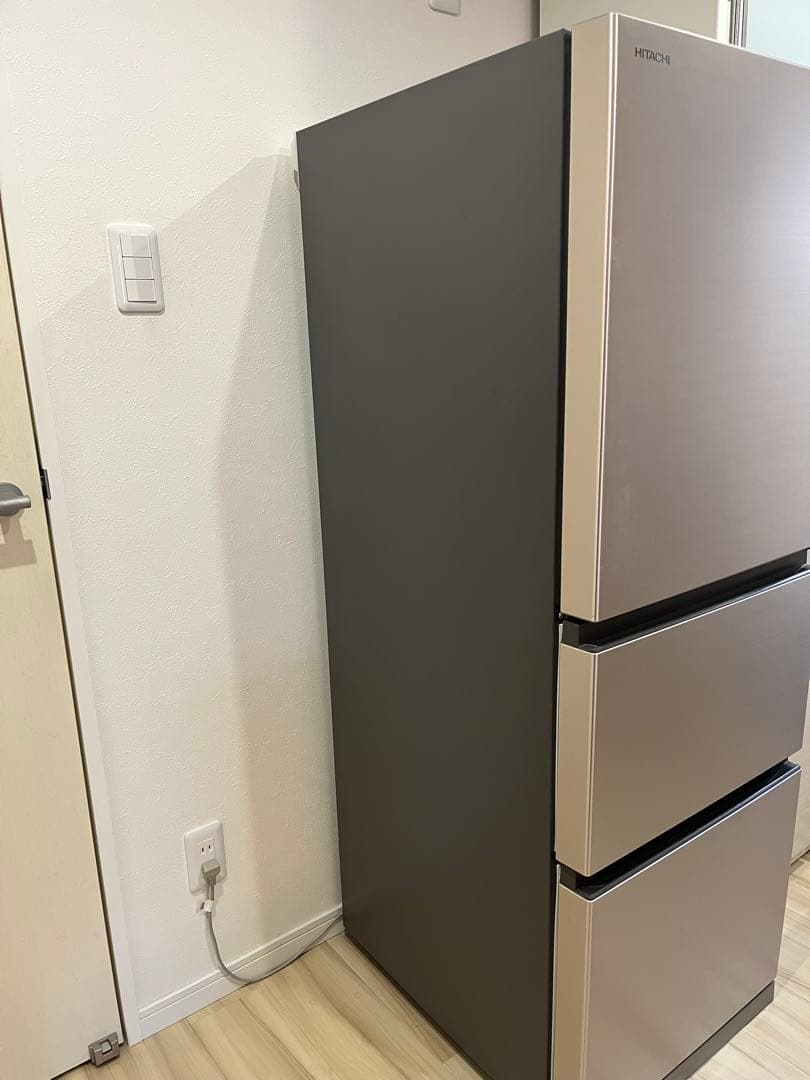 ✴︎専用✴︎プロフ必読様✴︎送料無料！美品☆ 日立　ノンフロン冷凍冷蔵庫　R-27NV