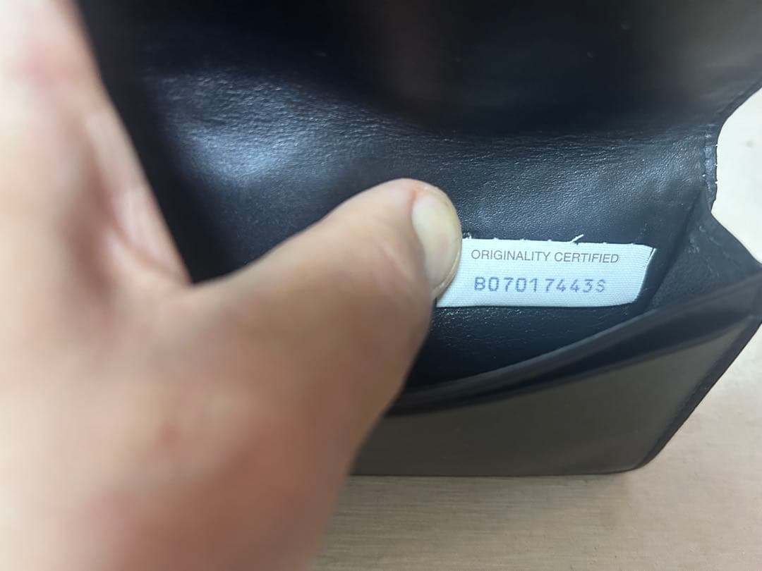 BOTTEGA VENETA ブラック名刺入れ