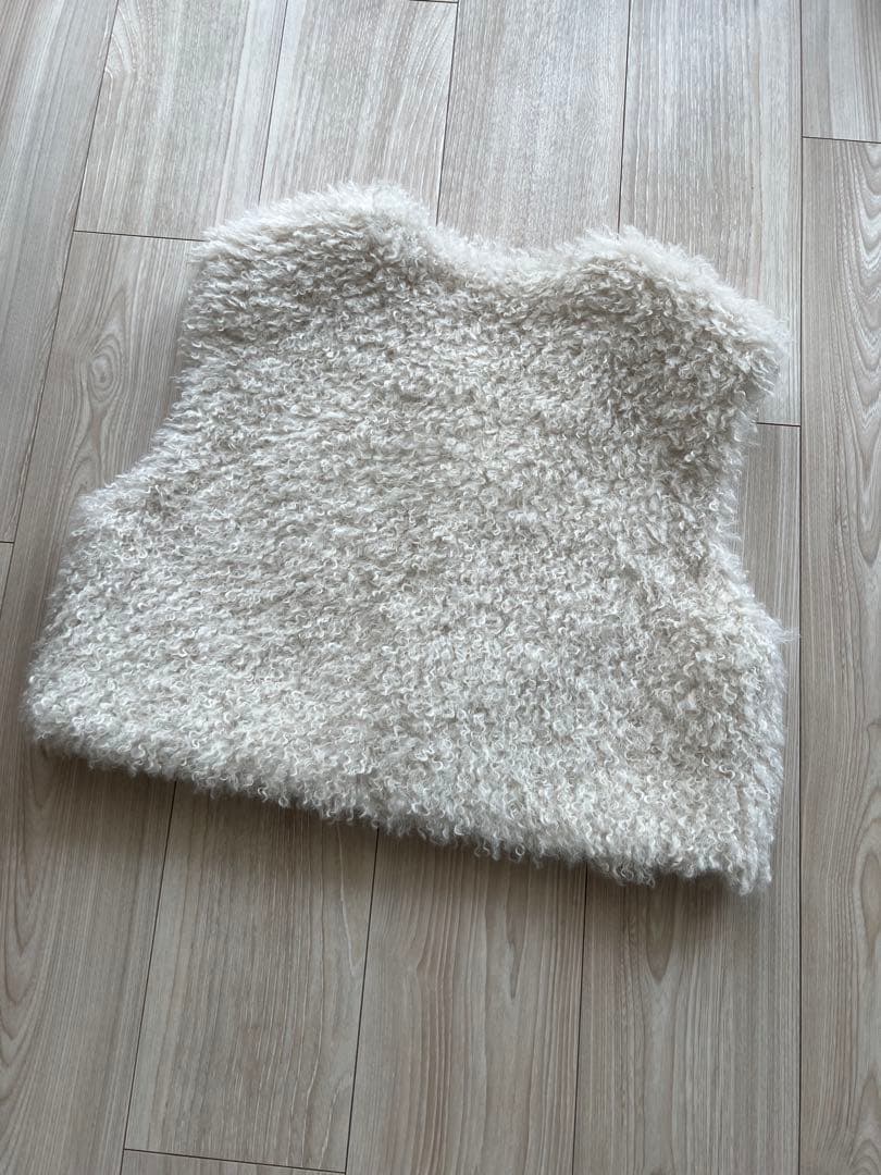 お値下げ新品　ジプソフィア　プードルベスト