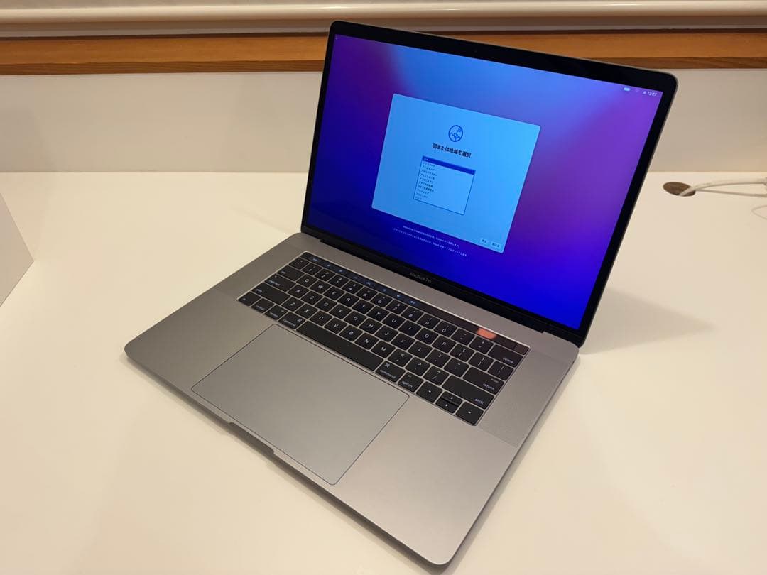 【箱付】MacBook Pro 15-inch (2016) 256GB