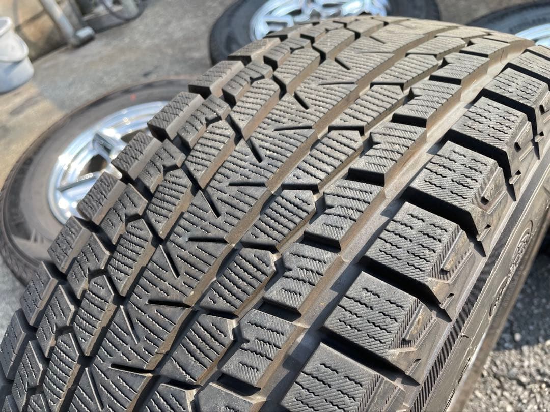 235/70R16 M14 GMC タホ スタッドレスタイヤホイール‼️バラ売り可