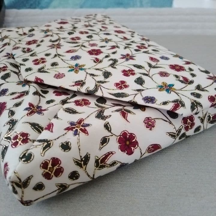 笹蔓手金更紗　数寄屋袋　京都　鈴木時代裂研究所　謹製　新品未使用品