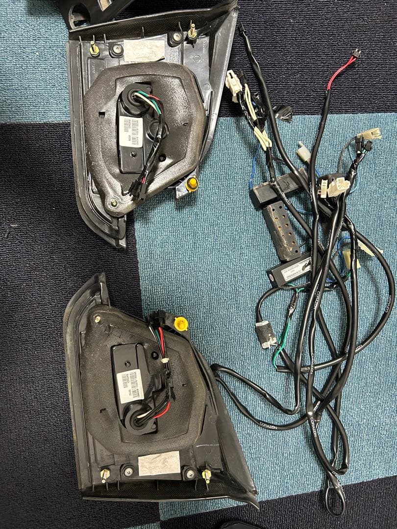 コラゾン シーケンシャル LEDスモークテールランプ スバルレヴォーグ用VM型