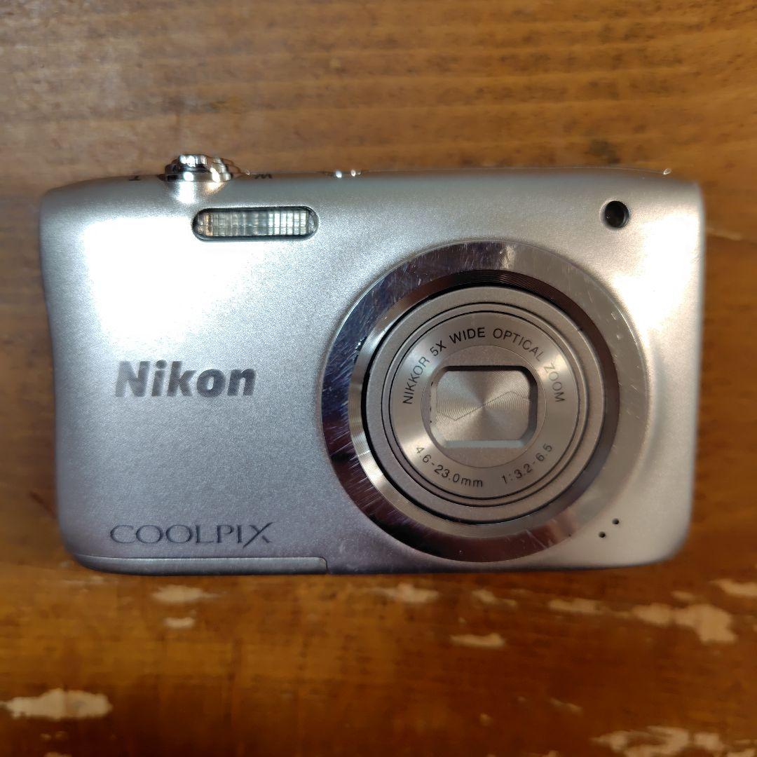 Nikon COOLPIX A100　 バッテリー、充電器付き