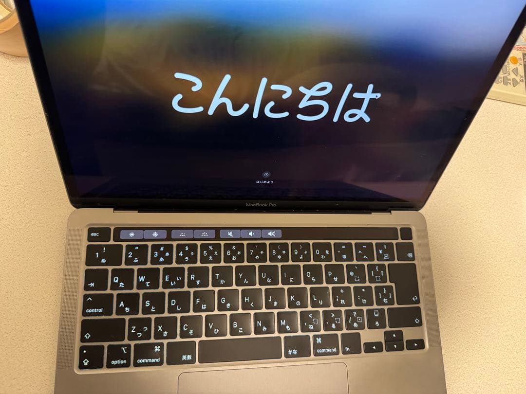 Apple MacBook Pro 13インチ A2289