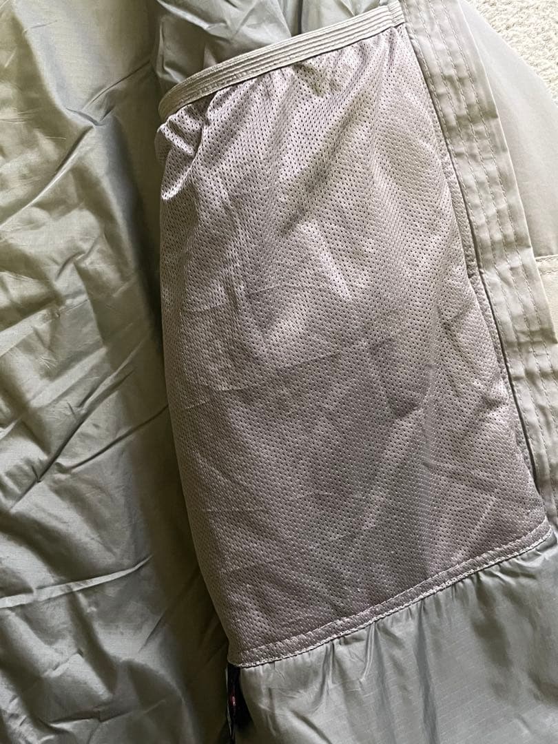 米軍 実物ECWCS LEVEL 7 SMALL-SHORT