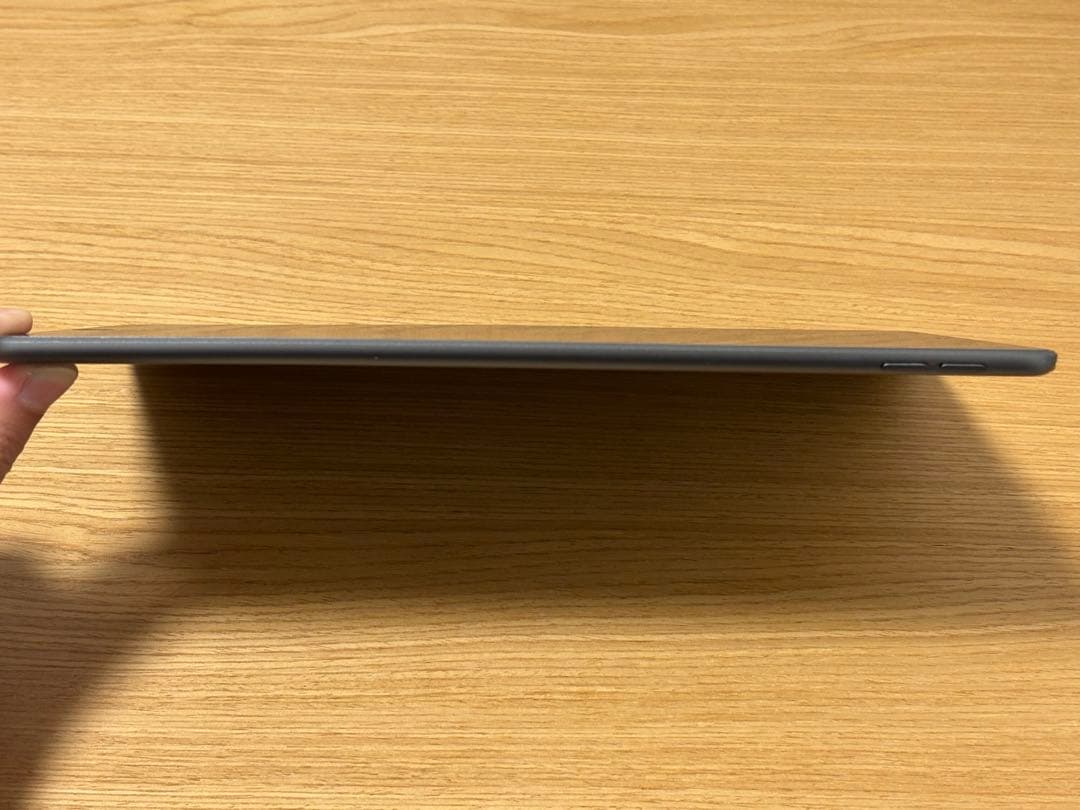 iPad Air 第3世代スペースグレー＆Combo Touchキーボードセット