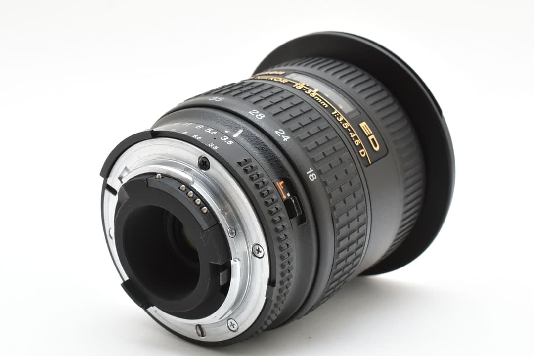 未使用に近い Nikon AF 18-35mm F3.5-4.5 D #8927