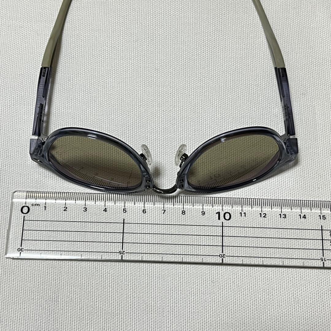 ZEQUE JULIA 偏光レンズ グレー サングラス ケース付き