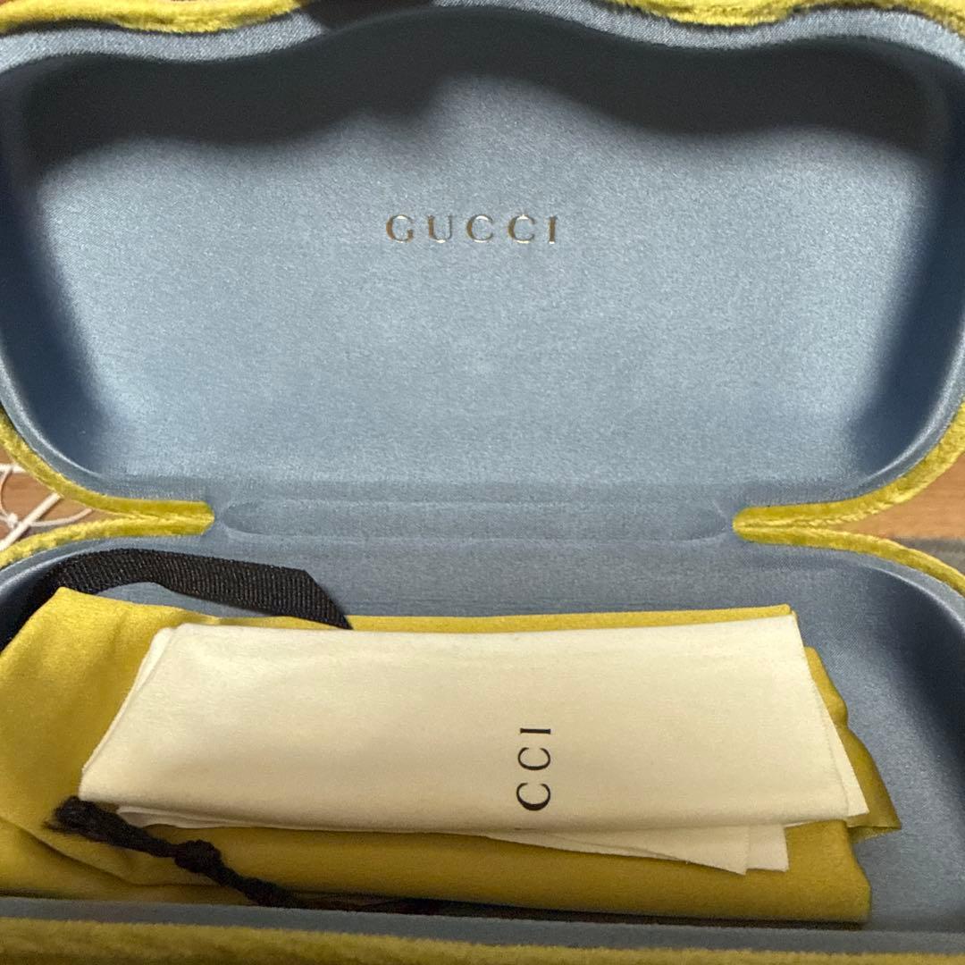 GUCCI ブラック サングラス