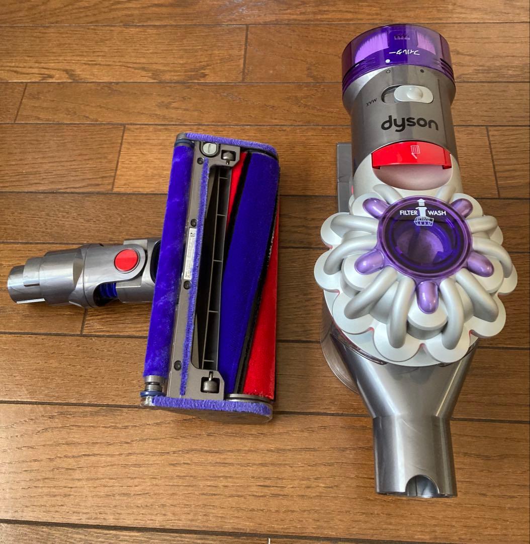 ダイソン掃除機　v8 sv25 分解洗浄 スタンド付き