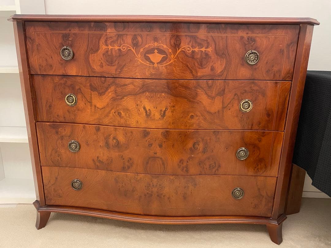 イタリア家具　４段チェスト