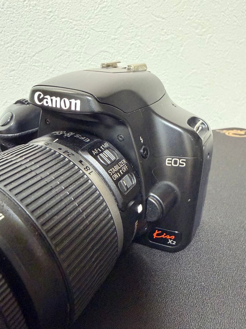 【ジャンク品】キャノン　EOS Kiss X2 デジタル一眼レフカメラ