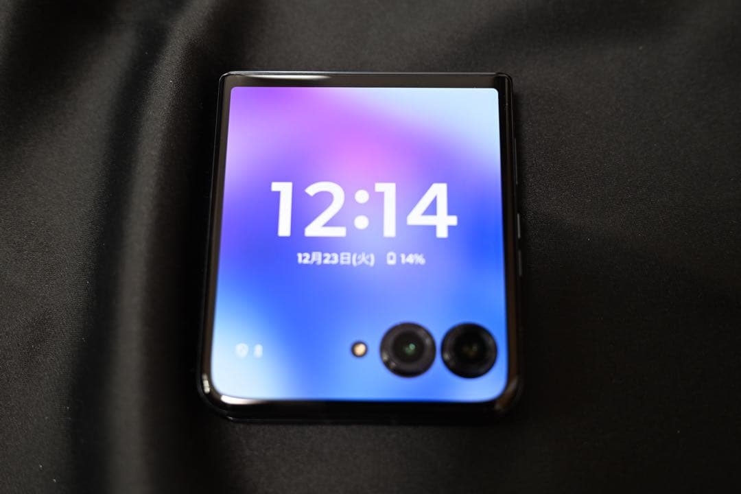 スマートフォン本体 motorola razr50 ultra 512