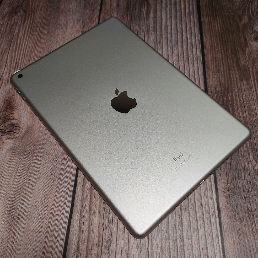 iPad 第8世代 32GB シルバー 美品