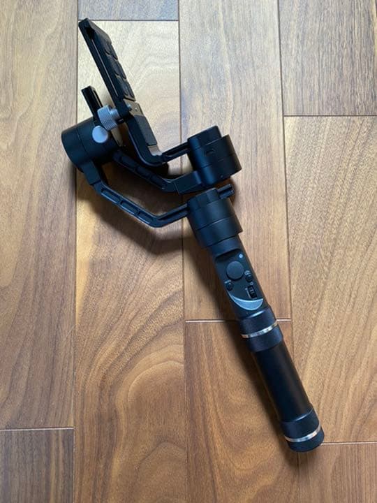 スタビライザー　ジンバル　ZHIYUN Crane m