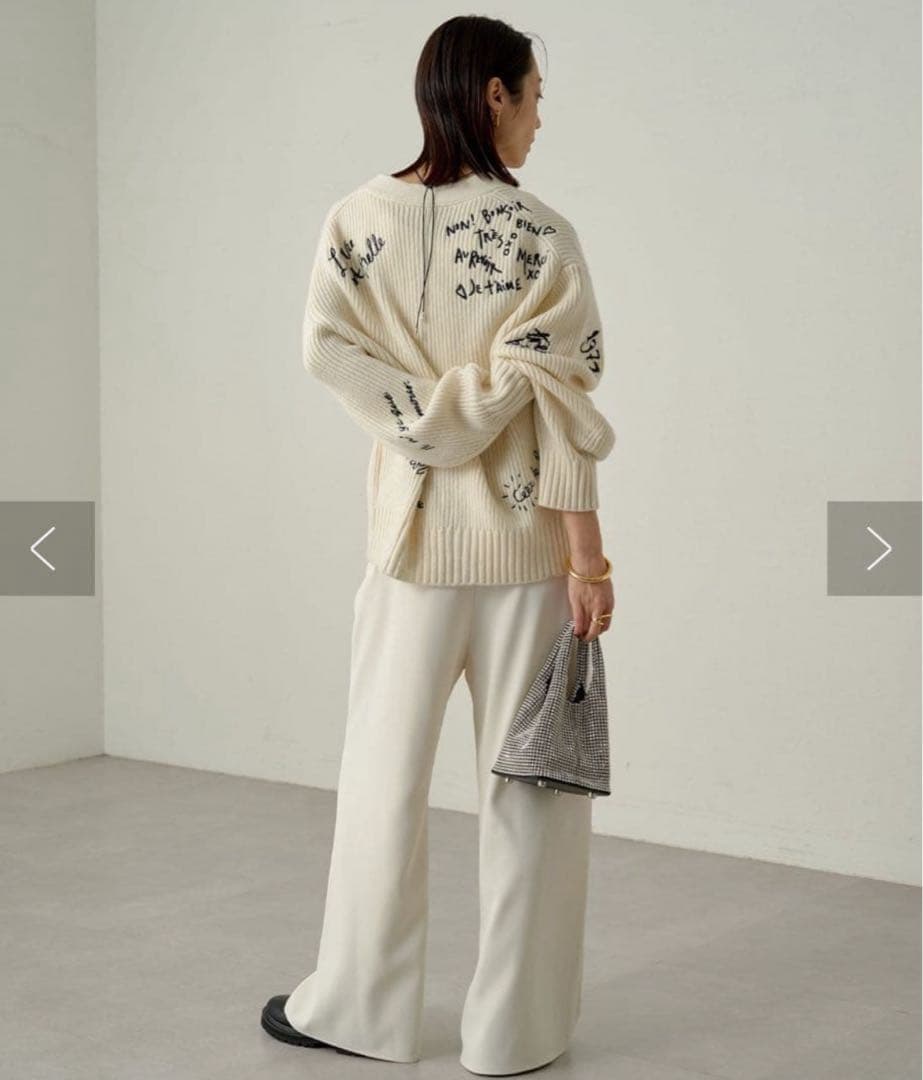 【LOUNGEDRESS】ロゴ刺繍カーディガン