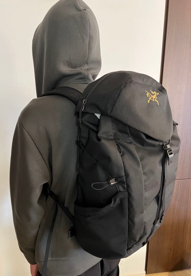 【ARC'TERYX】 アークテリクス マンティス20 黒　廃盤品